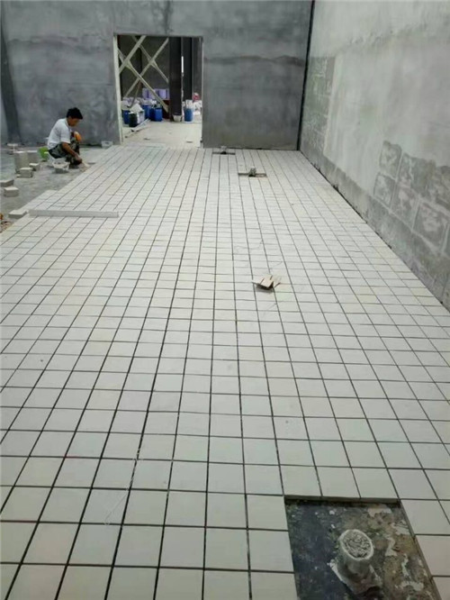 送變電(diàn)耐酸(suān)磚施工工程